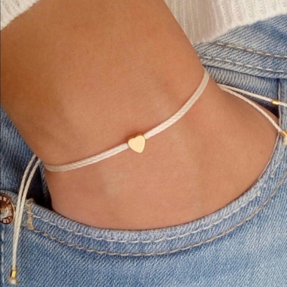 Jewelry - Dainty Gold Jewelry- Heart Shaped Bracelet